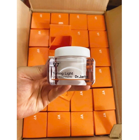 Kem Dưỡng Trắng - Nâng Tone Da 𝗩𝟳 𝗧𝗢𝗡𝗜𝗡𝗚 𝗟𝗜𝗚𝗛𝗧 - - Mẫu Mới 2023